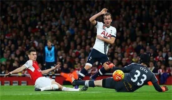 太阳阵中的 太阳阵中的